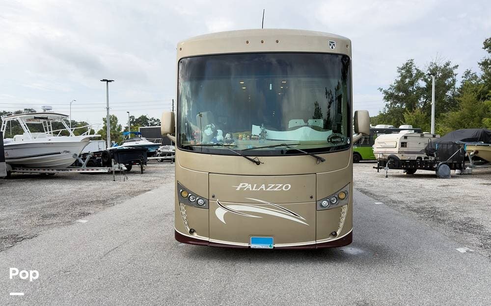 2016 Thor Motor Coach Palazzo 36.2 - Used Diesel Pusher For Sale by Pop RVs in Kissimmee, Florida features Slideout, Air Conditioning, Leveling Jacks, Generator