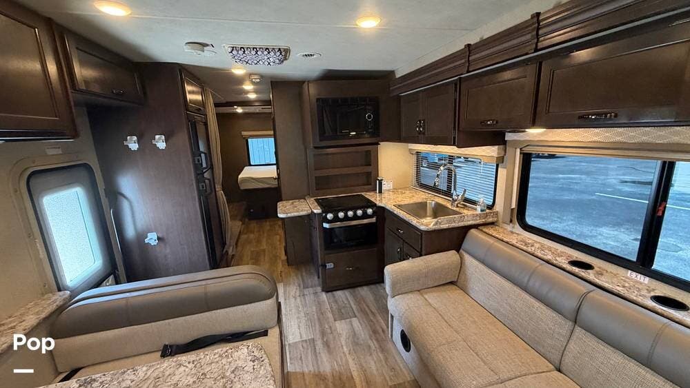 Used 2019 Thor Motor Coach Freedom Elite 30FE available in Clearwater, Florida