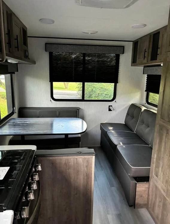 2022 Pioneer RD210 by Heartland from Pop RVs in Corbin, Kentucky