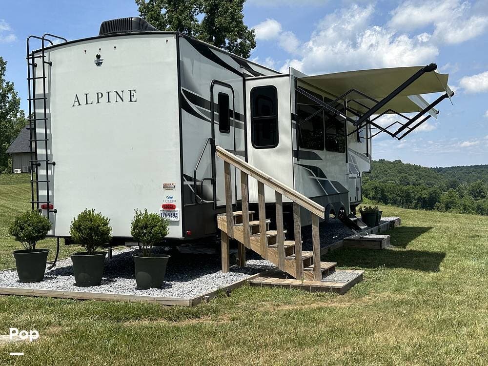 Used 2021 Keystone Alpine 3910RK available in Copper Hill, Virginia