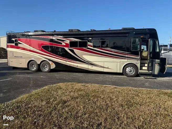2013 Phaeton 42QBH by Tiffin from Pop RVs in Okeechobee, Florida