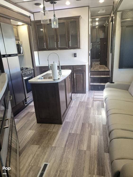 2022 Dutchmen Voltage 4015 - Used Toy Hauler For Sale by Pop RVs in Chandler, Arizona features Slideout, Awning, Air Conditioning, Generator