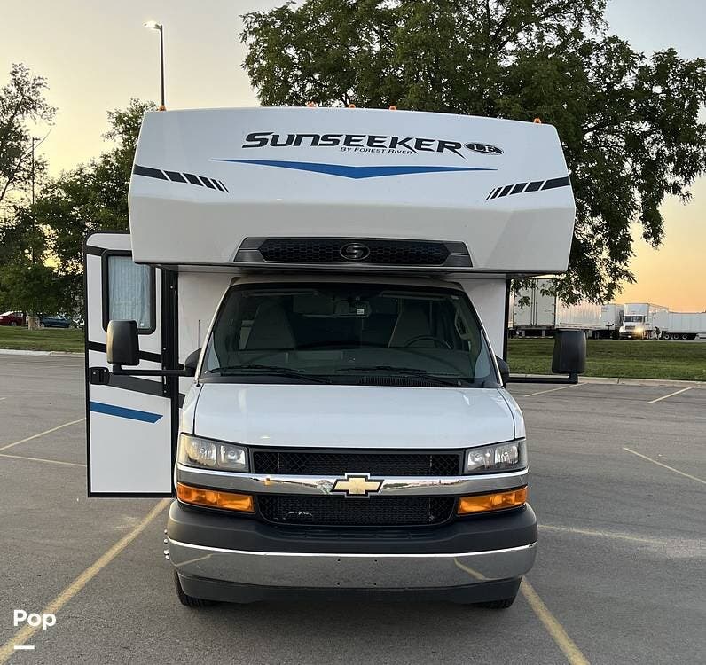 2024 Sunseeker 2150SLE by Forest River from Pop RVs in Hudsonville, Michigan