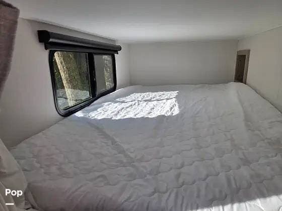 2025 Grand Design Imagine 25DBE - Used Travel Trailer For Sale by Pop RVs in Putnam, Connecticut features Slideout