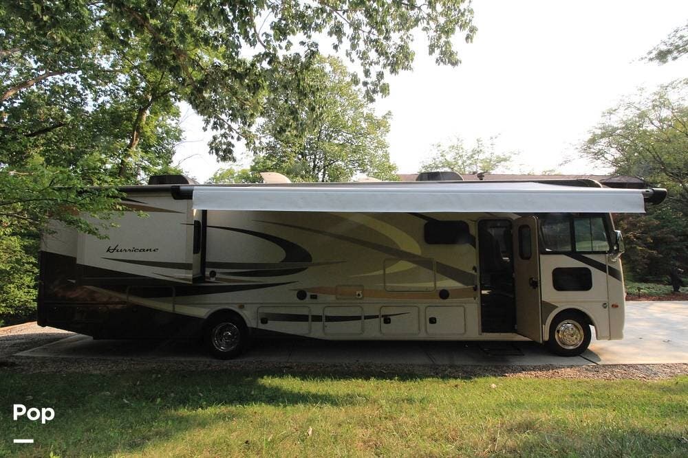 Used 2016 Thor Motor Coach Hurricane 35C available in Cincinnati, Ohio