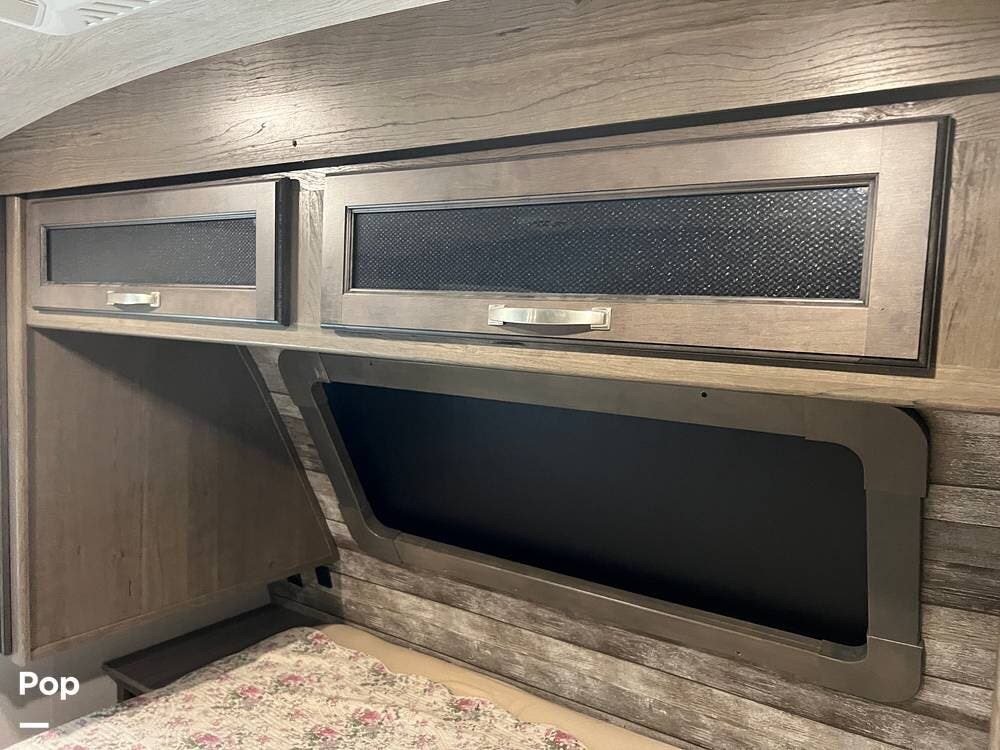 2021 Keystone Cougar 26RBS - Used Travel Trailer For Sale by Pop RVs in Killeen, Texas features Slideout