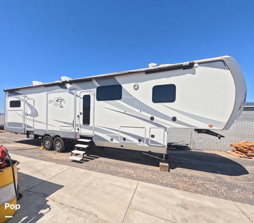 2017 Open Range 3X Series 427BHS by Highland Ridge from Pop RVs in Apple Valley, California