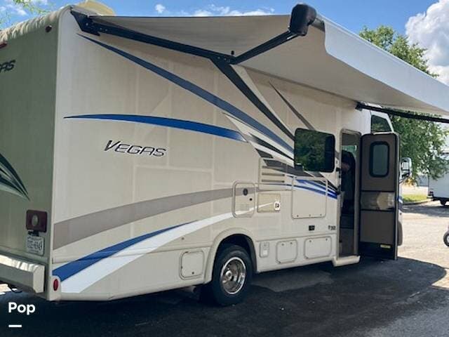 2019 Vegas 25.6 by Thor Motor Coach from Pop RVs in Roanoke, Virginia