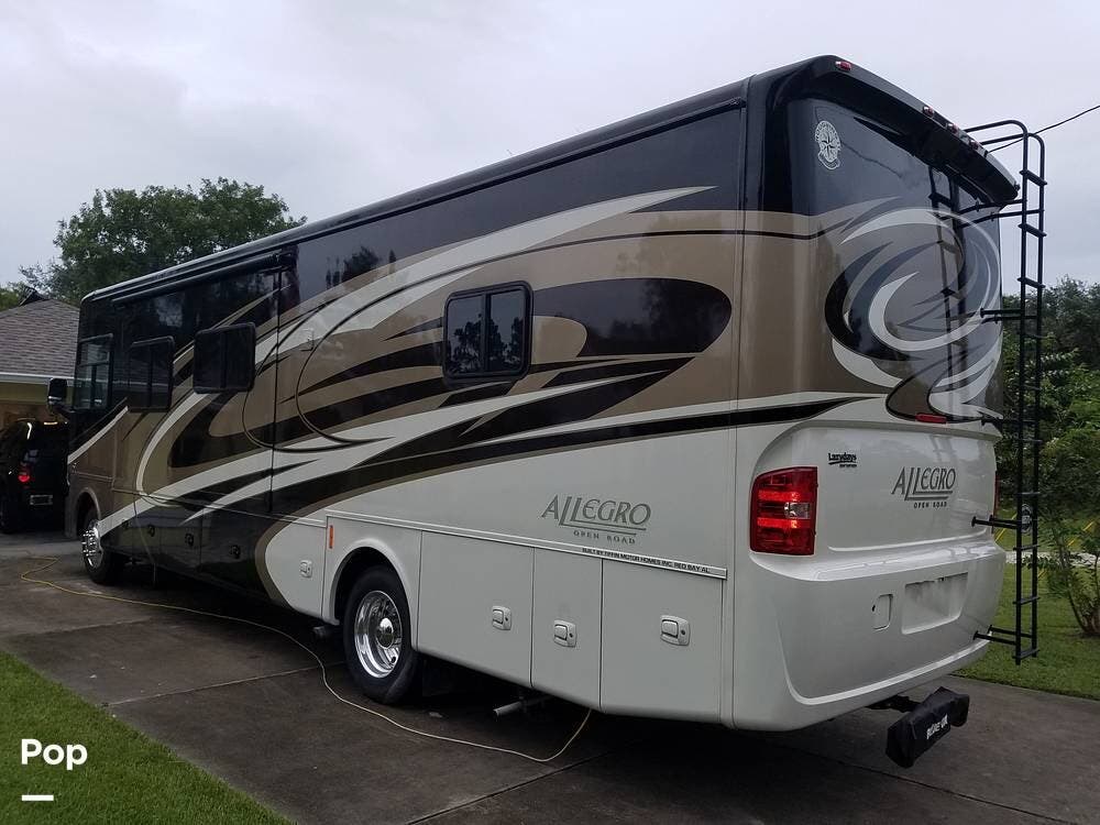 2015 Tiffin Allegro Open Road 34TGA - Used Class A For Sale by Pop RVs in Waterloo, Alabama features Awning, Generator, Air Conditioning, Leveling Jacks, Slideout