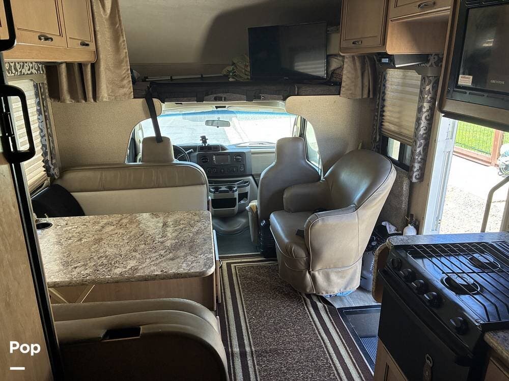 2020 Thor Motor Coach Four Winds 23U - Used Class C For Sale by Pop RVs in Concord, California features Air Conditioning, Generator, Awning