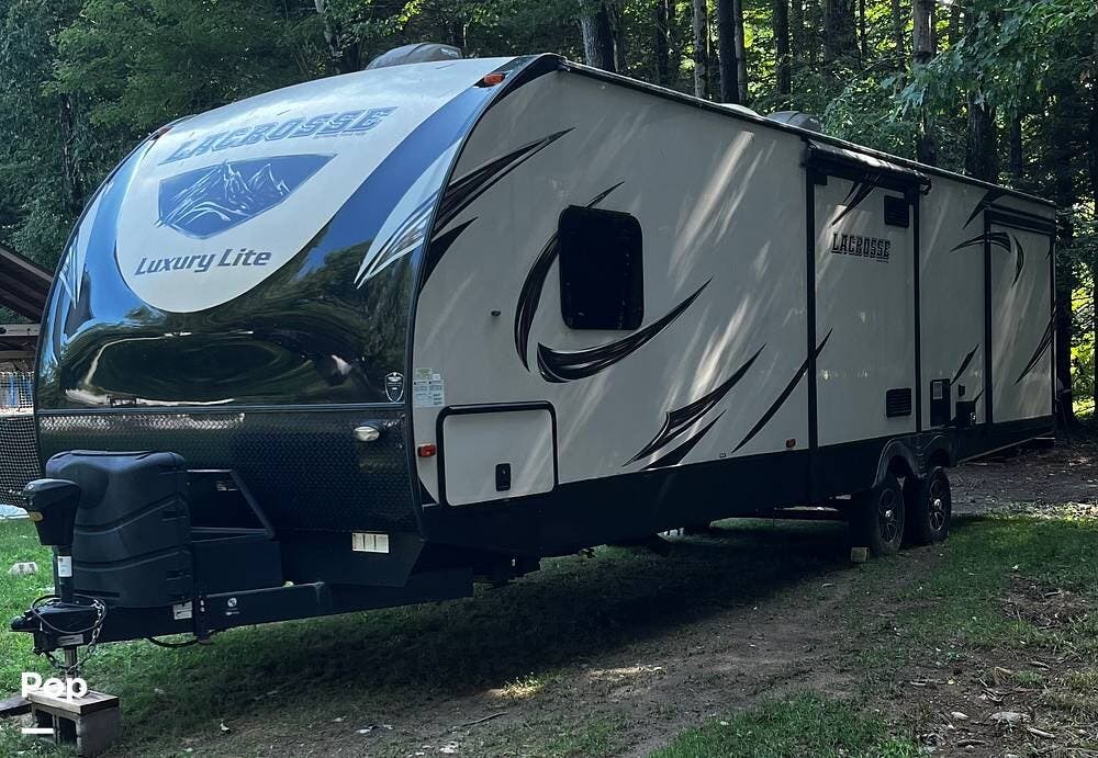 2018 LaCrosse Luxury Lite 3380 IB by Forest River from Pop RVs in Porter Corners, New York