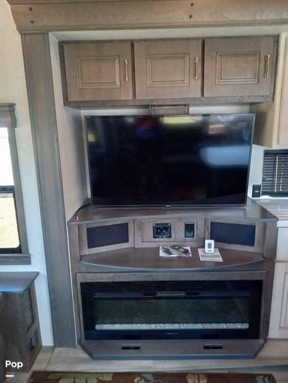 Used 2022 Skyline Alliance 370fb available in Belleview, Florida