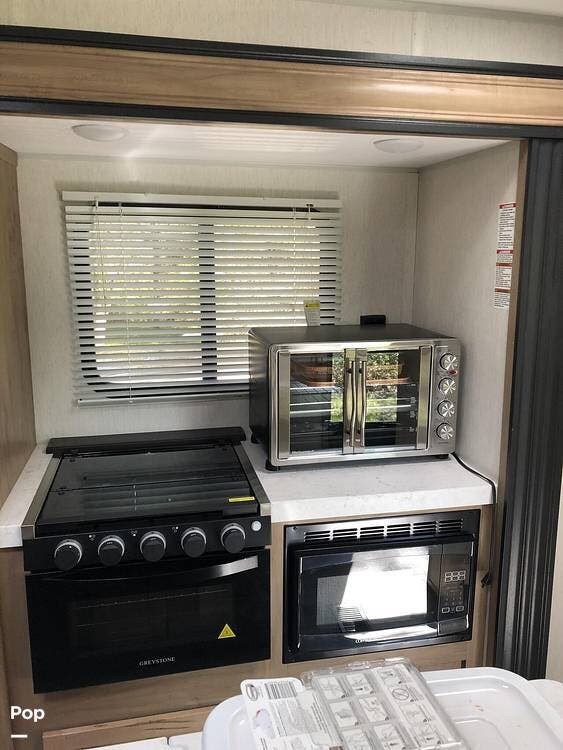 2023 Forest River Cherokee 274WK - Used Travel Trailer For Sale by Pop RVs in Markesan, Wisconsin features Slideout