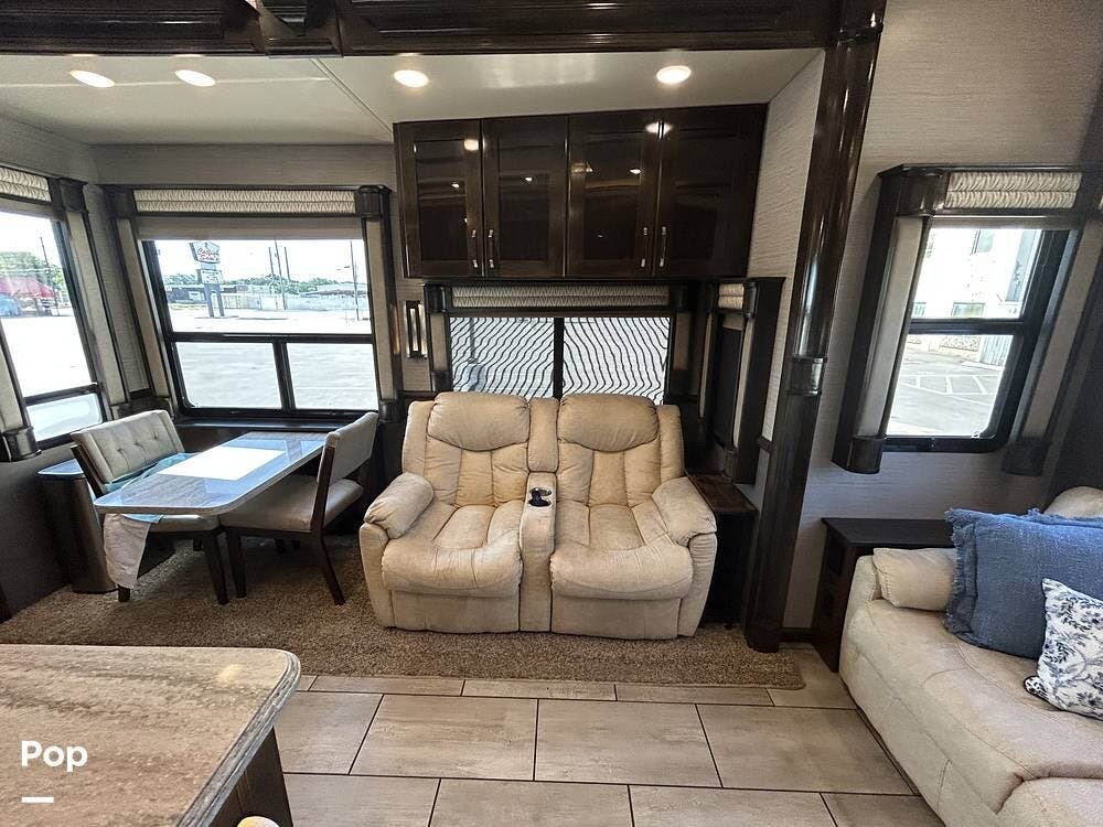Used 2020 Vanleigh Beacon 39FBB available in Arlington, Texas