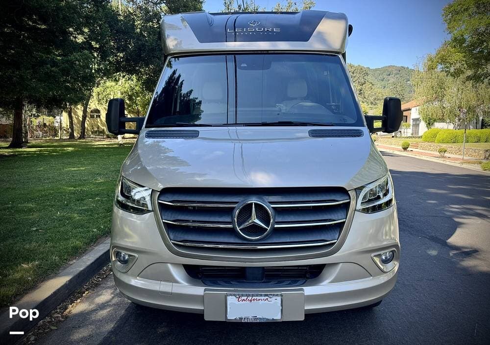 Used 2019 Leisure Travel Unity Leisure Travel  U24 MB - Triple E available in Monte Sereno, California