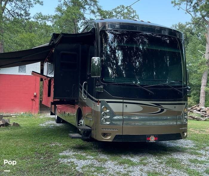 2014 Tuscany 36MQ by Thor Motor Coach from Pop RVs in Sterrett, Alabama