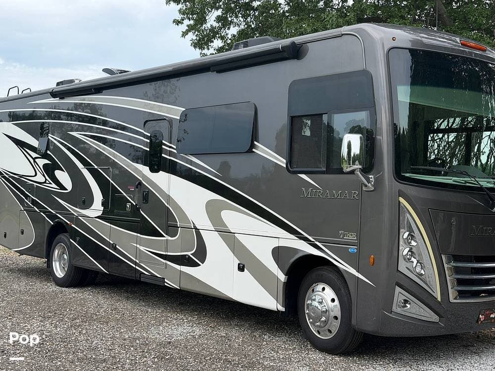 Used 2022 Thor Motor Coach Miramar 34.6 available in Mansfield, Ohio