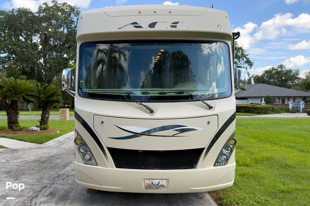 2016 Thor Motor Coach A.C.E. 29.3 - Used Class A For Sale by Pop RVs in Lakeland, Florida features Generator, Awning, Slideout, Air Conditioning, Leveling Jacks