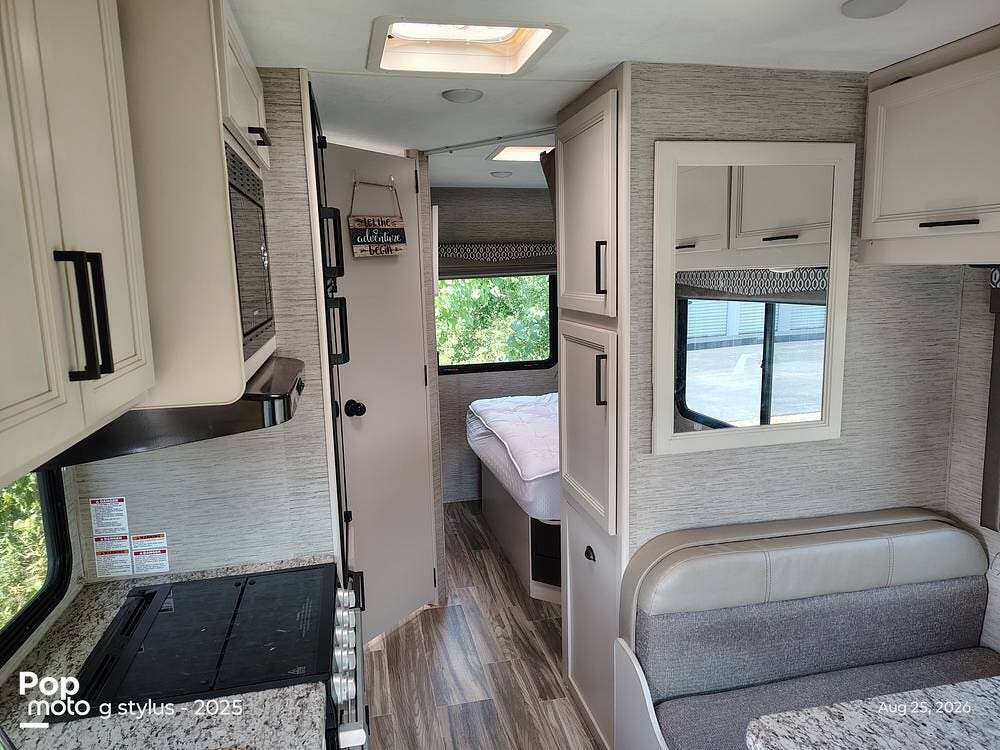 Used 2022 Thor Motor Coach Freedom Elite 22FE available in Byron Center, Michigan