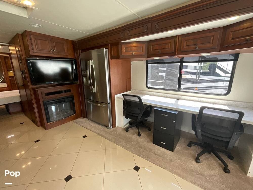 2014 Forest River Berkshire 390RB - Used Diesel Pusher For Sale by Pop RVs in Etowah, North Carolina features Slideout