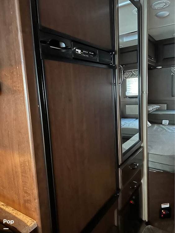 2017 Axis 24.1 by Thor Motor Coach from Pop RVs in Otis Orchards, Washington