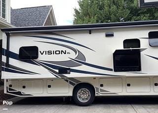 2021 Entegra Coach Vision XL 34G - Used Class A For Sale by Pop RVs in Cornelius, North Carolina features Slideout