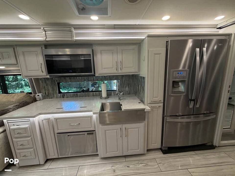 2022 Armada 40M by Holiday Rambler from Pop RVs in Rapid City, South Dakota