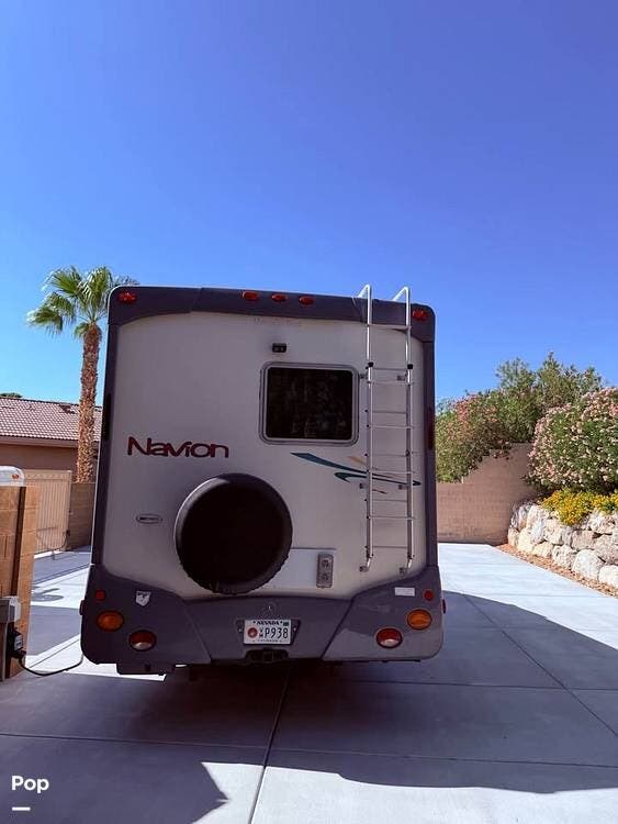 2007 Itasca Navion 23J - Used Class C For Sale by Pop RVs in Las Vegas, Nevada features Slideout