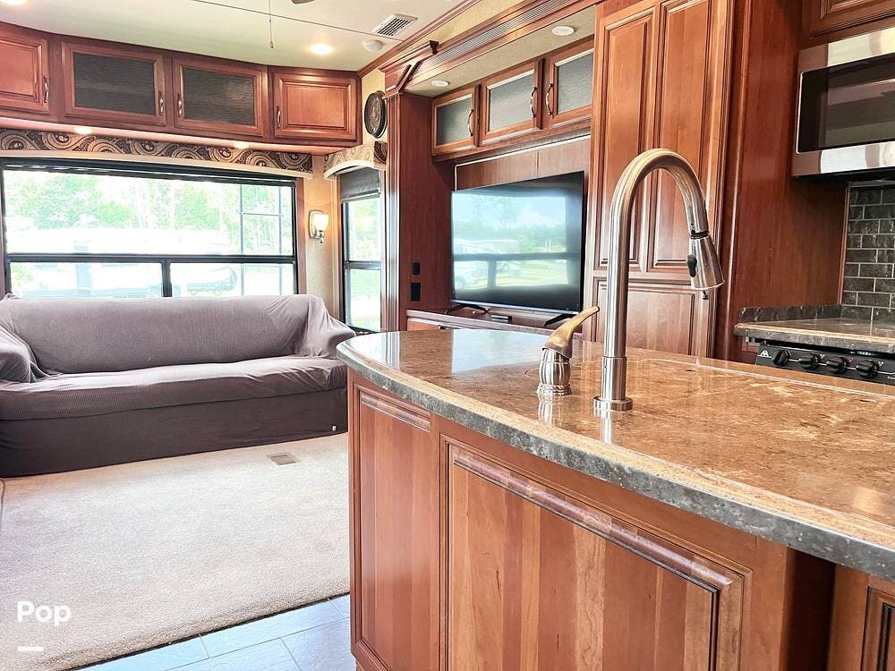 Used 2014 Redwood RV Redwood 38GK available in Freeport, Florida