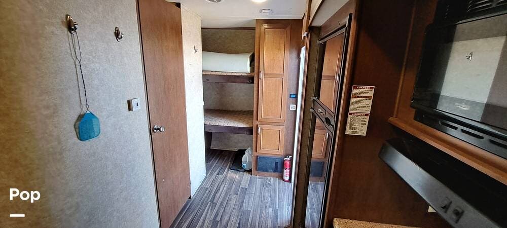 2016 Highlander HT21FBD by Highland Ridge from Pop RVs in Henderson, Colorado