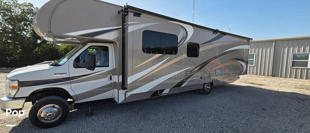 Used 2014 Thor Motor Coach Four Winds 31W available in Anna, Texas