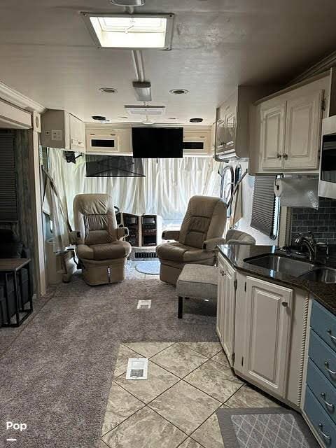 Used 2005 Gulf Stream Scenic Cruiser 8408WFD available in Belgrade, Montana