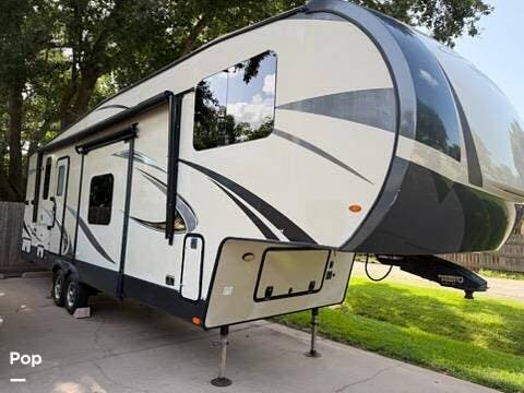 2019 Rockwood Signature 8297S by Forest River from Pop RVs in Rosenberg, Texas