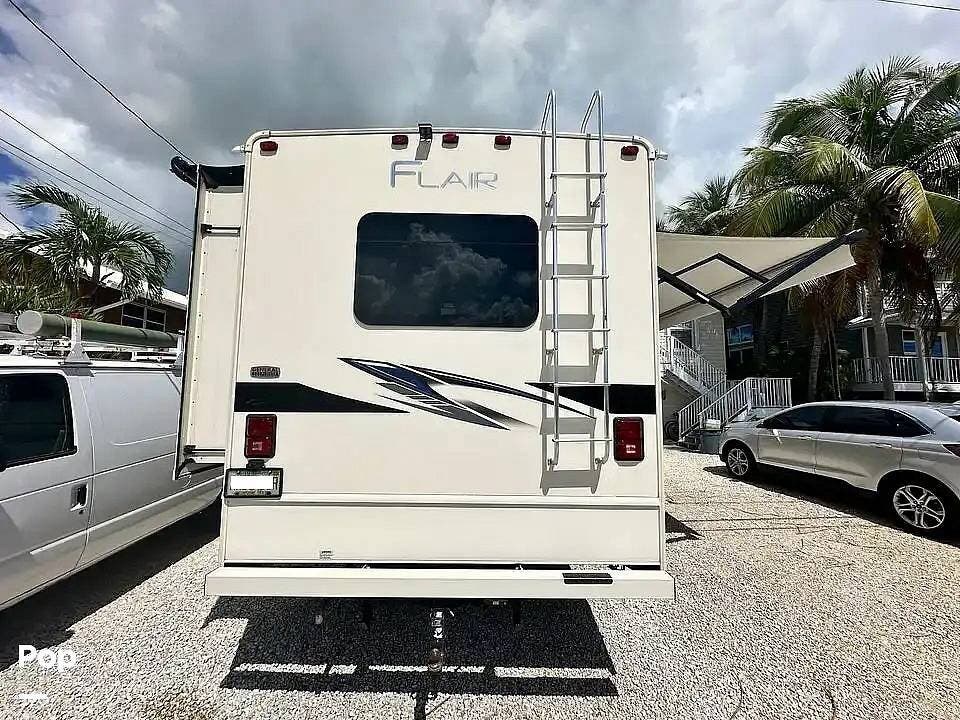 2021 Fleetwood Flair 29M - Used Class A For Sale by Pop RVs in Morgantown, West Virginia features Leveling Jacks, Slideout, Generator, Awning, Air Conditioning
