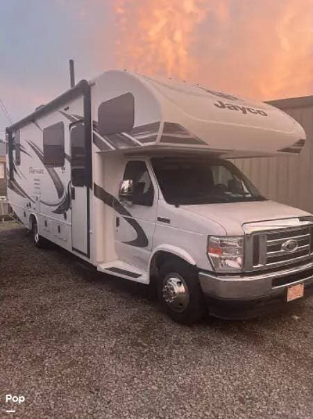 2021 Jayco Greyhawk 27U - Used Class C For Sale by Pop RVs in Huntsville, Ohio features Slideout