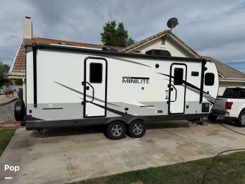 2023 Rockwood Mini Lite 2516S - Used Travel Trailer For Sale by Pop RVs in Rancho Cucamonga, California features Slideout