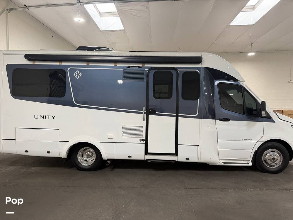 2023 Unity 24RL by Leisure Travel from Pop RVs in Long Beach, California