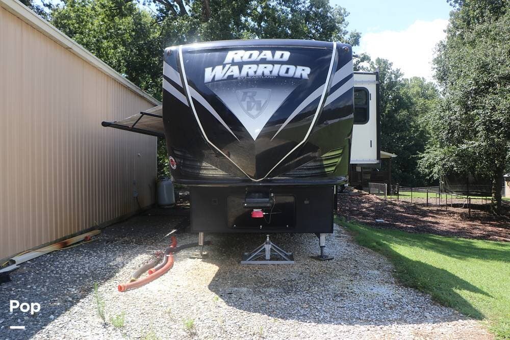 Used 2018 Heartland Road Warrior 429TH available in Ellijay, Georgia