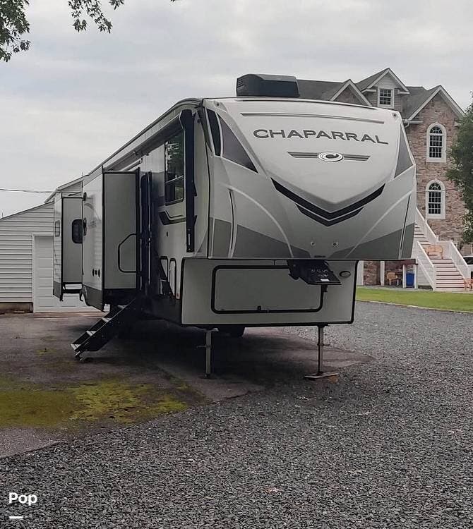 2024 Forest River Coachmen Chapparral 375 BAF - Used Fifth Wheel For Sale by Pop RVs in Middle River, Maryland features Slideout