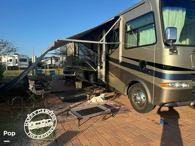 2006 Allegro Bay M-38TDB by Tiffin from Pop RVs in Tallahassee, Florida
