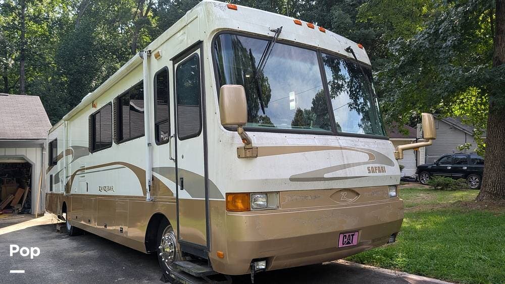 1999 Zanzibar 3876 by Safari from Pop RVs in Lithonia, Georgia
