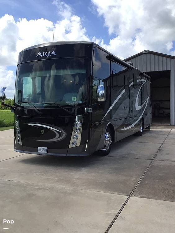 2020 Thor Motor Coach Aria M-3401 Freightliner - Used Diesel Pusher For Sale by Pop RVs in Bellville, Texas features Slideout