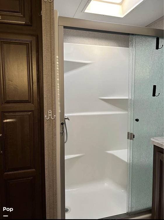 2020 Avalanche 382FL by Keystone from Pop RVs in Santa Clarita, California