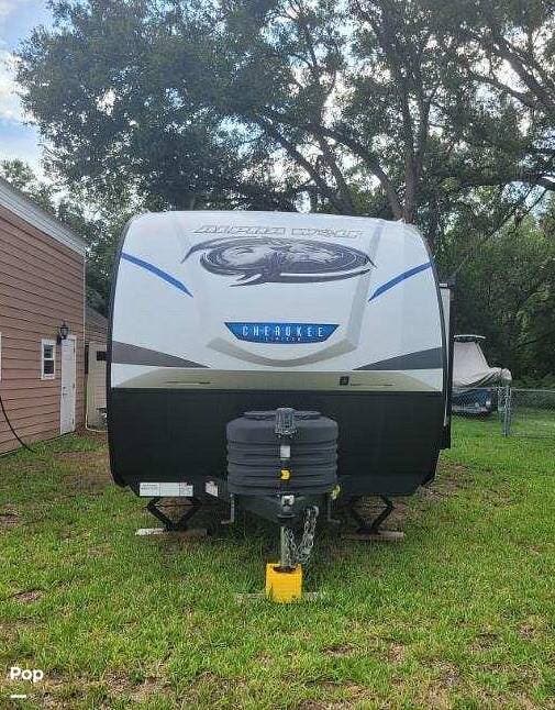 2024 Cherokee Alpha Wolf 26RB-L - Used Travel Trailer For Sale by Pop RVs in Sebring, Florida features Slideout