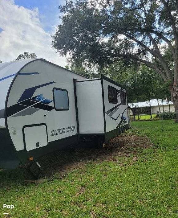 2024 Alpha Wolf 26RB-L by Cherokee from Pop RVs in Sebring, Florida