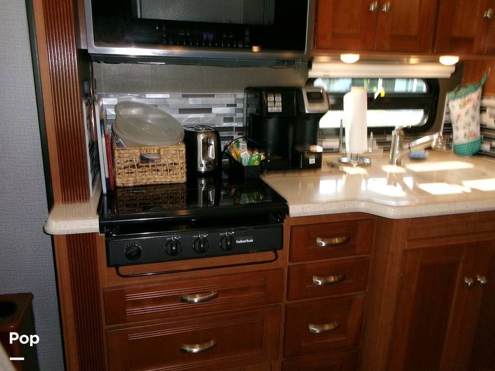 2018 Forza 38F by Winnebago from Pop RVs in Stuart, Florida
