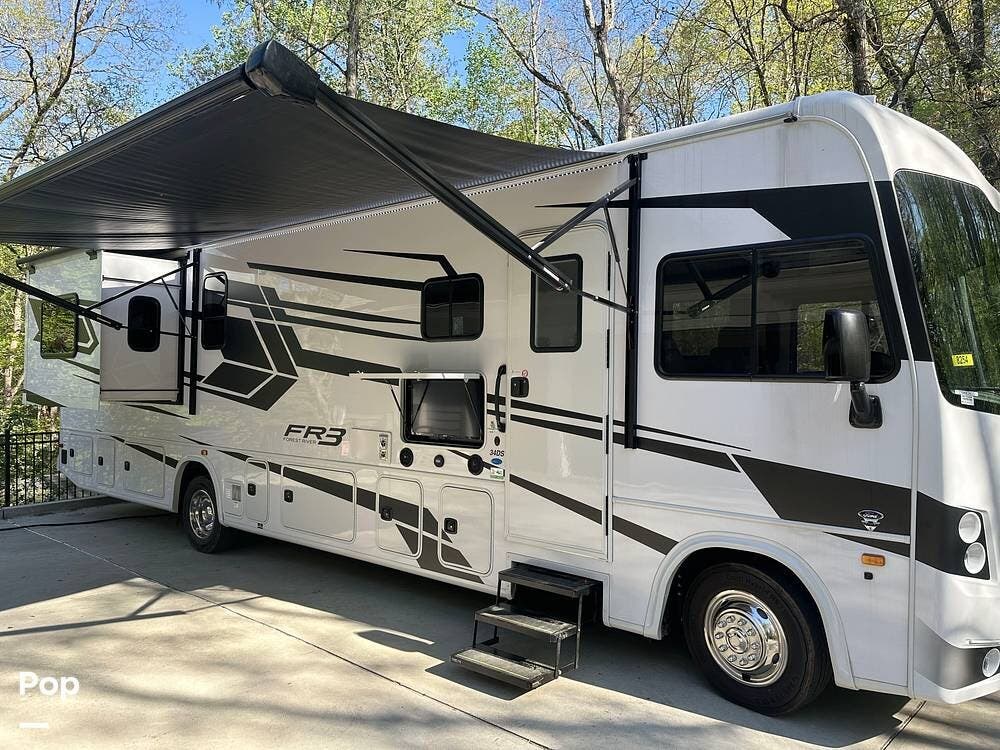 2023 Forest River FR3 34DS - Used Class A For Sale by Pop RVs in Dillard, Georgia features Slideout