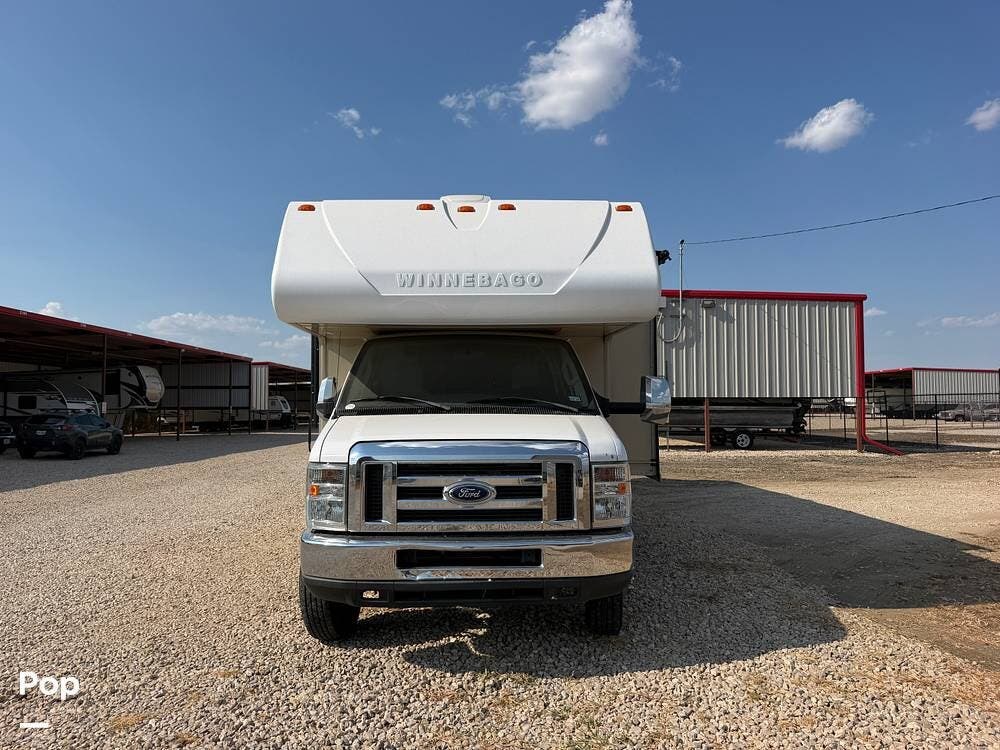 2016 Minnie Winnie 31G by Winnebago from Pop RVs in Krum, Texas