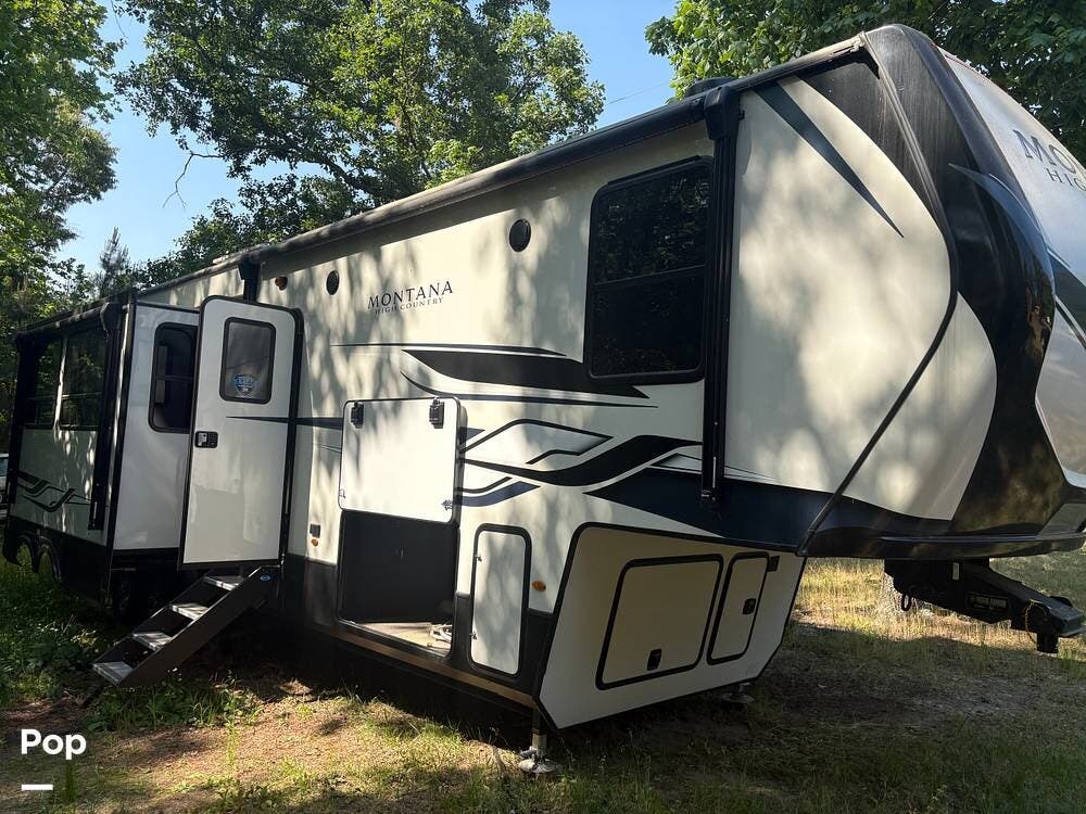 Used 2024 Keystone Montana High Country 381 TB available in Gilbert, South Carolina