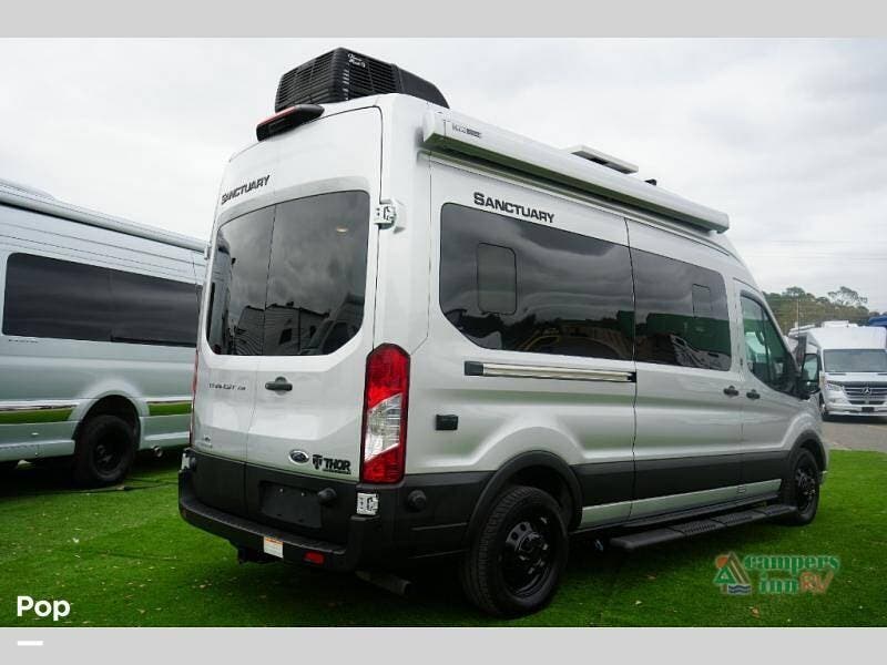 2023 Thor Motor Coach Sanctuary 19PT - Used Class B For Sale by Pop RVs in Mahtomedi, Minnesota features Air Conditioning